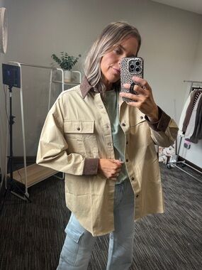 NWT Oversized Two-Tone Barn Shirt Jacket - Beige with Brown Trim